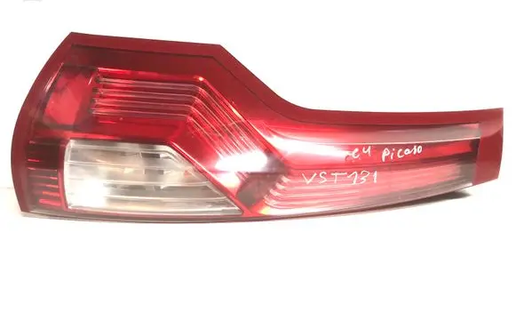 Citroen C4 I Picasso Rear/tail lights PSA00946601