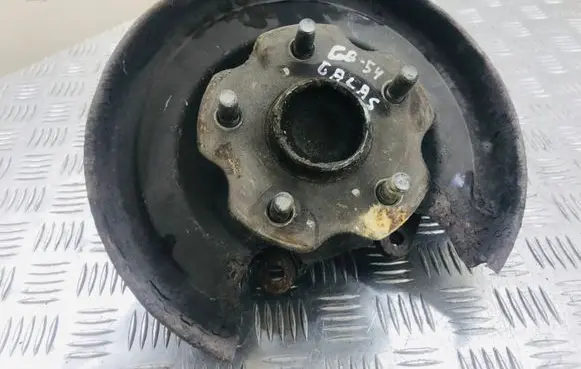 Toyota Auris 150 Rear wheel hub spindle/knuckle 
