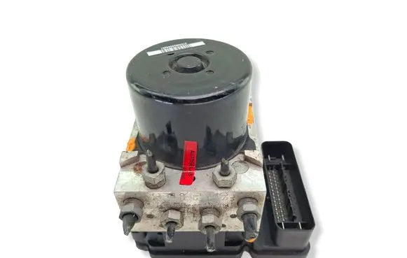 Volvo V70 ABS Pump 30681619 P30681619 10061336881