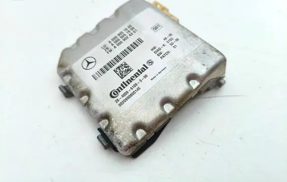 Windshield/windscreen camera