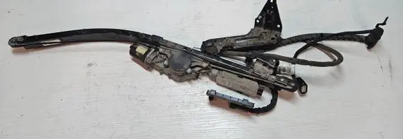 Chrysler Pacifica Sliding door motor 68225094AD 68186016AD 5926736AA