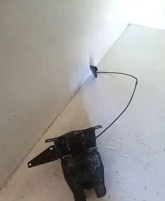 BMW 5 E39 Loading door lock 
