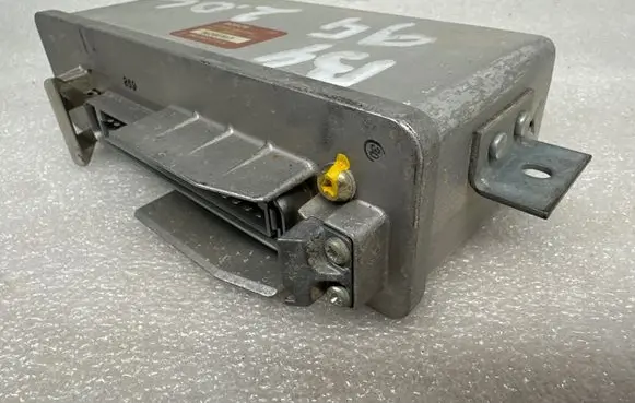 Audi 80 90 S2 B4 ABS control unit/module 4A0907379A 0265100056 56201917