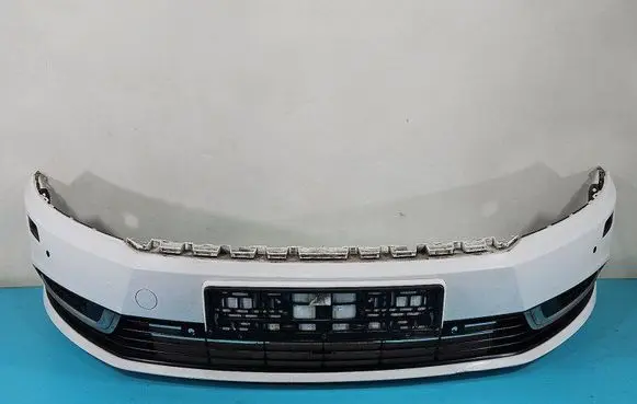 Volkswagen PASSAT CC Front bumper IMPRK1450228