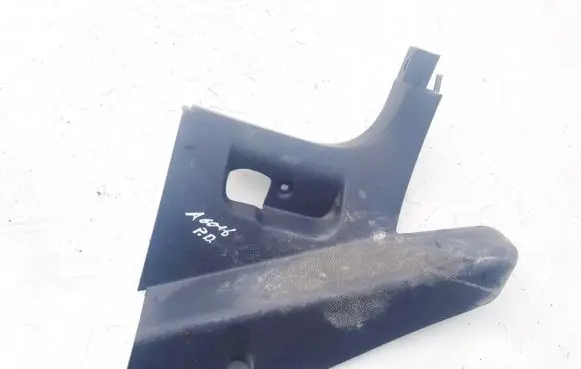 Volkswagen Jetta V Other interior part 1k2863484