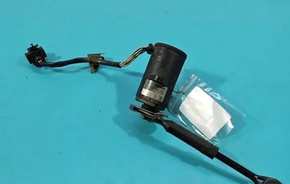 Audi A4 S4 B5 8D Accelerator throttle pedal 0205001032 IMPRK1528145