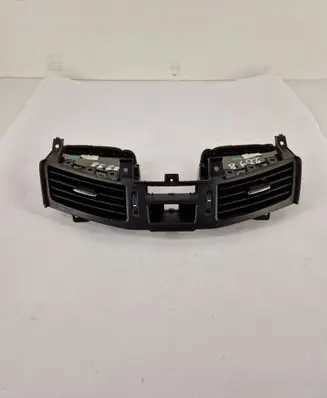 Nissan Navara D23 Dash center air vent grill 687504KJ2A