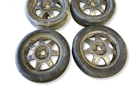 Toyota Prius (XW20) R16 alloy rim 