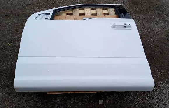 Ford F150 Front door T2B4