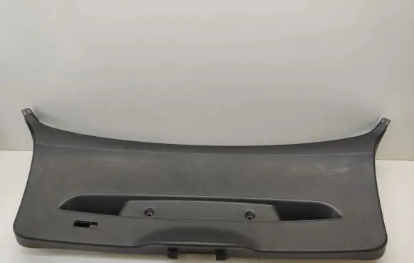BMW 1 E81 E87 Tailgate trim 7169975