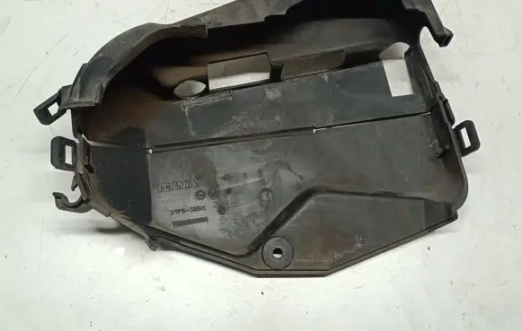 Mercedes-Benz Citan W415 Timing belt guard (cover) 135630596R