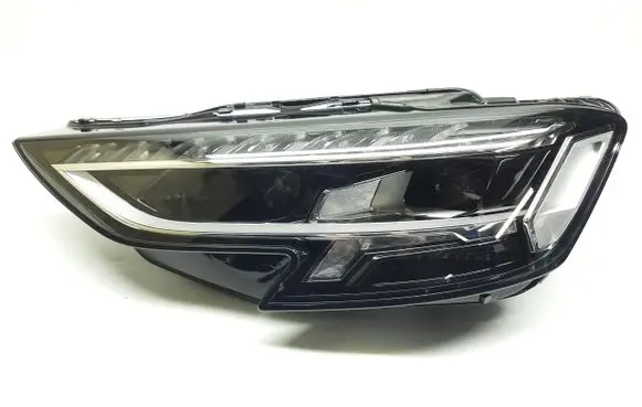 Audi A8 S8 D5 Headlight/headlamp 4N0941035C