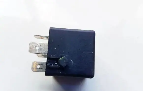 Mercedes-Benz S W220 Other relay A0025421319