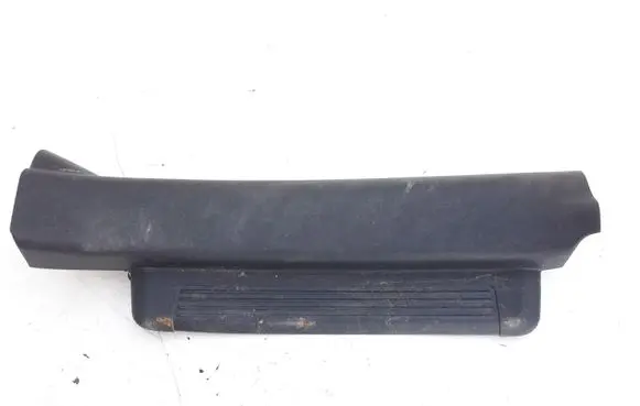 Lexus IS 220D-250-350 Rear sill trim cover 6791753020