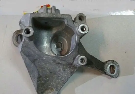 Audi A8 S8 D4 4H Gearbox mounting bracket 4H0399113E