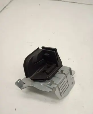 BMW 3 F30 F35 F31 Parcel shelf load cover mount bracket 7268029