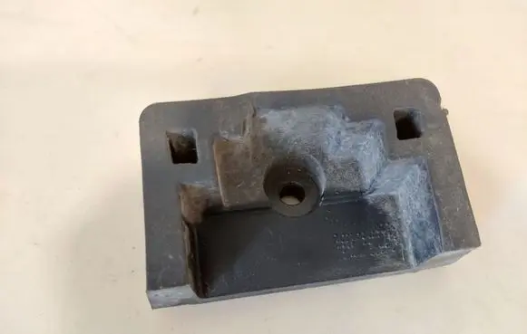 Audi Q7 4L Jacking socket point 7L8804123