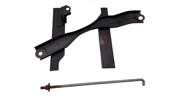 Toyota Avensis T270 Battery bracket 7440402120 7445130110