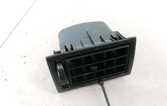 Volkswagen Jetta II Dash center air vent grill 191819701