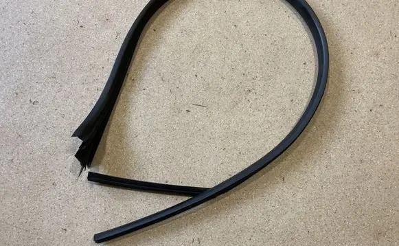 Mercedes-Benz E W238 Front door rubber seal A2386706800
