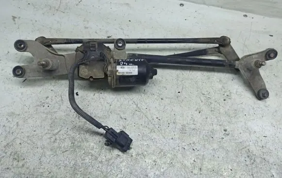 KIA Sorento Front wiper linkage and motor 981003E000