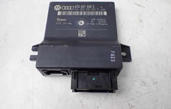 Audi A8 S8 D3 4E Gateway control module 4E0907468E