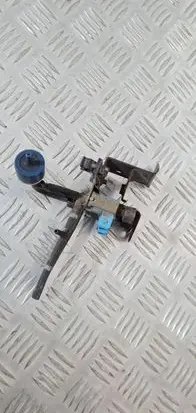 Suzuki Jimny Valve vacuum 