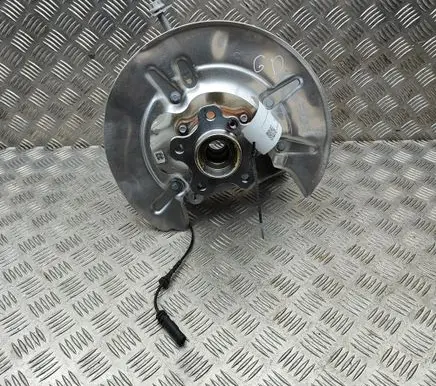BMW X6 G06 Rear wheel hub 6899154 6890073