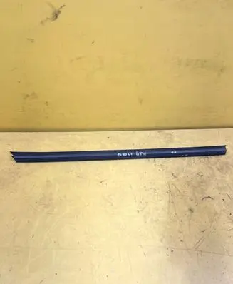 Ford Mondeo MK IV Rubber seal loading door 138KM