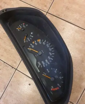 Mercedes-Benz E W210 Speedometer (instrument cluster) 110008765002 2105406547