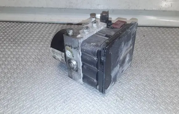 Opel Zafira B ABS Pump 13246539 10096005753