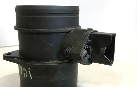 Audi A4 S4 B6 8E 8H Mass air flow meter 0281002461 074906461B