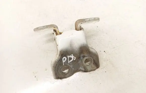 Toyota Avensis T250 Front door upper hinge 