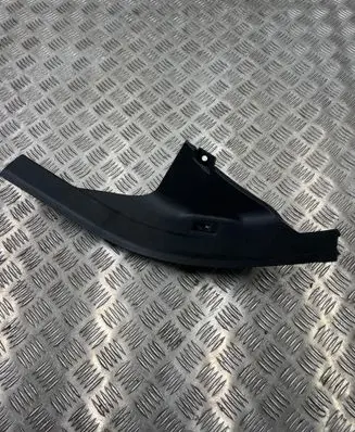 BMW iX Rear sill trim cover 7948155