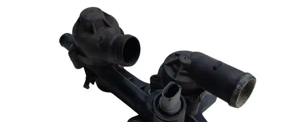 Thermostat/thermostat housing