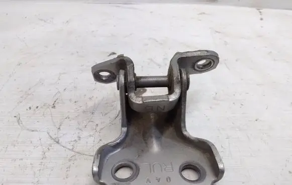 Subaru Forester SF Rear door upper hinge