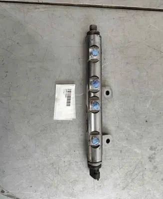 Fuel main line pipe