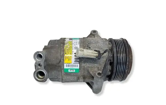 Opel Zafira B Air conditioning (A/C) compressor (pump) 13124752 383601234