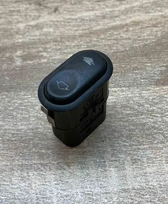 Ford Mondeo Mk III Electric window control switch 93BG15B679AA