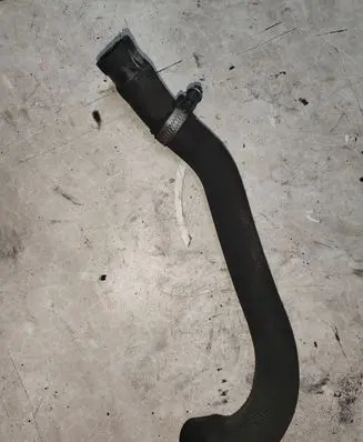 Audi A6 S6 C6 4F Engine coolant pipe/hose