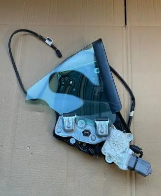 Mercedes-Benz SLK R172 Front door window regulator with motor 1729062300