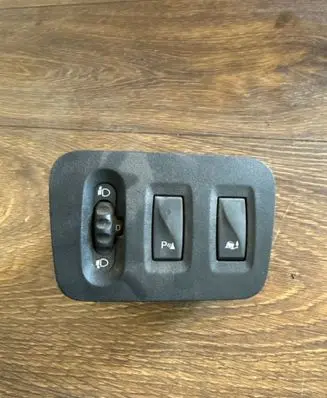 Renault Master III Headlight level height control switch 8200379685