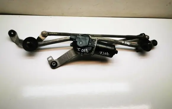Nissan 370Z Front wiper linkage and motor 288101EB0A