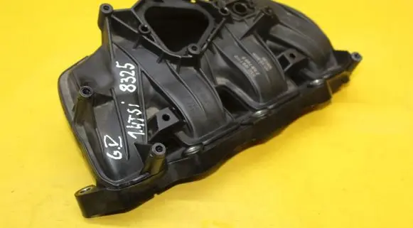 Volkswagen Golf V Intake manifold