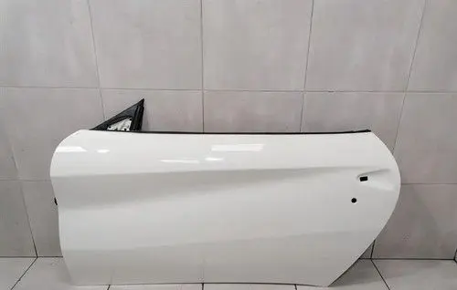 Ferrari F12 Berlinetta Front door 84182411