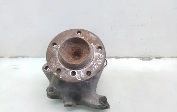 BMW 1 E81 E87 Front wheel hub spindle knuckle