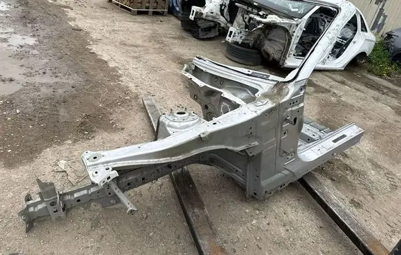 Ford Mustang VI Front quarter panel FR3Z6310463A PR3Z6310463A