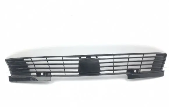 Opel Astra L Front bumper lower grill 9839979580