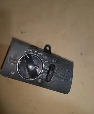Mercedes-Benz E W211 Light switch 2115450304