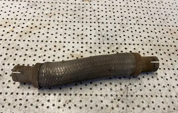 Microcar Due First Muffler pipe connector clamp 